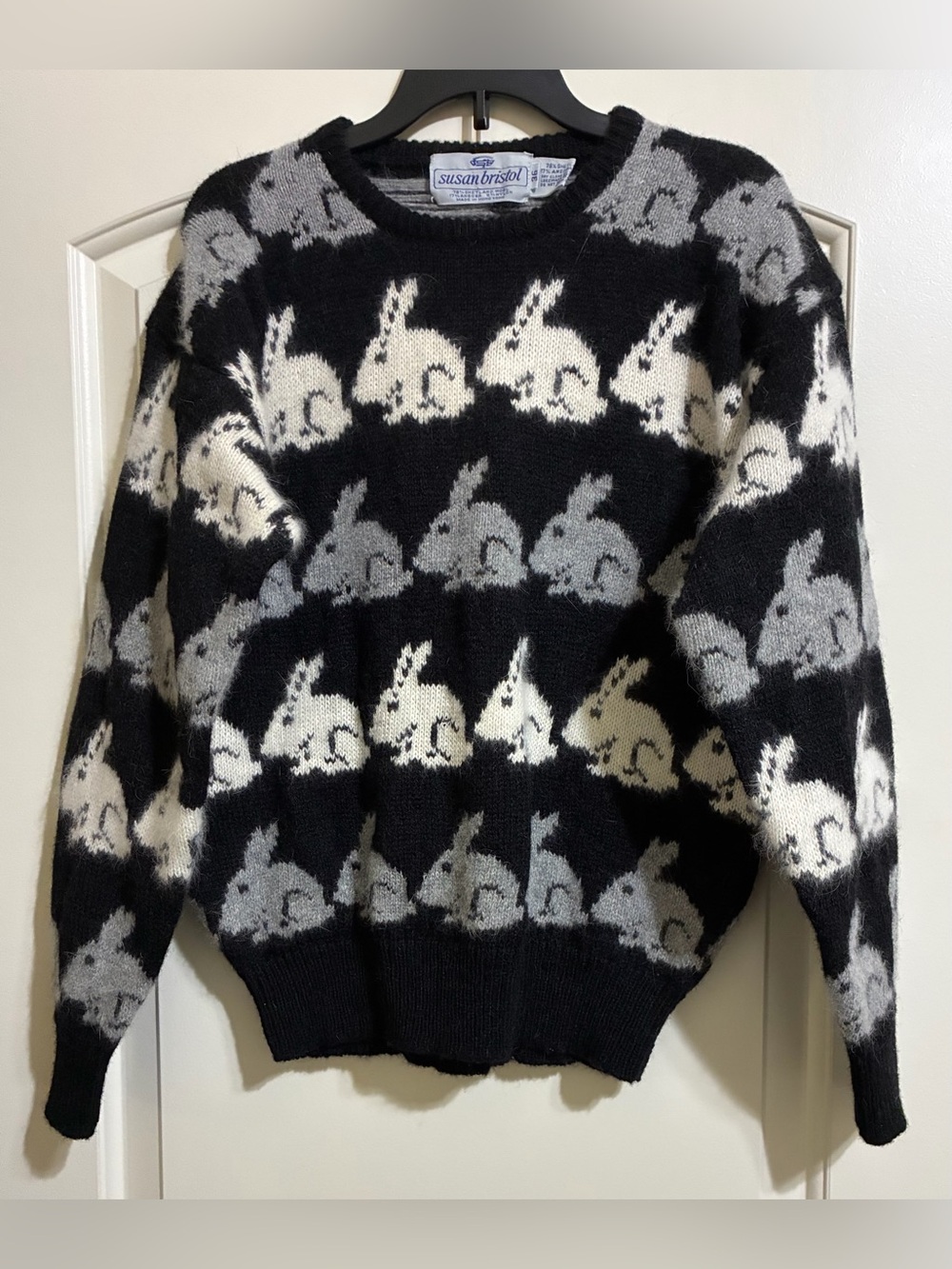 VINTAGE Susan Bristol Women’s Shetland Wool Angora Rabbit Bunny Sweater Small